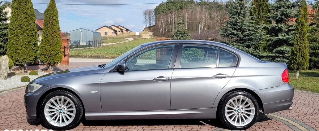 BMW Seria 3 cena 25900 przebieg: 236000, rok produkcji 2010 z Twardogóra małe 562